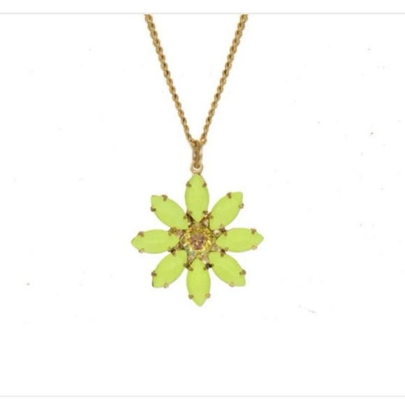 Tova molly Necklace Yellow Flower Pendant NEW - Picture 2 of 5